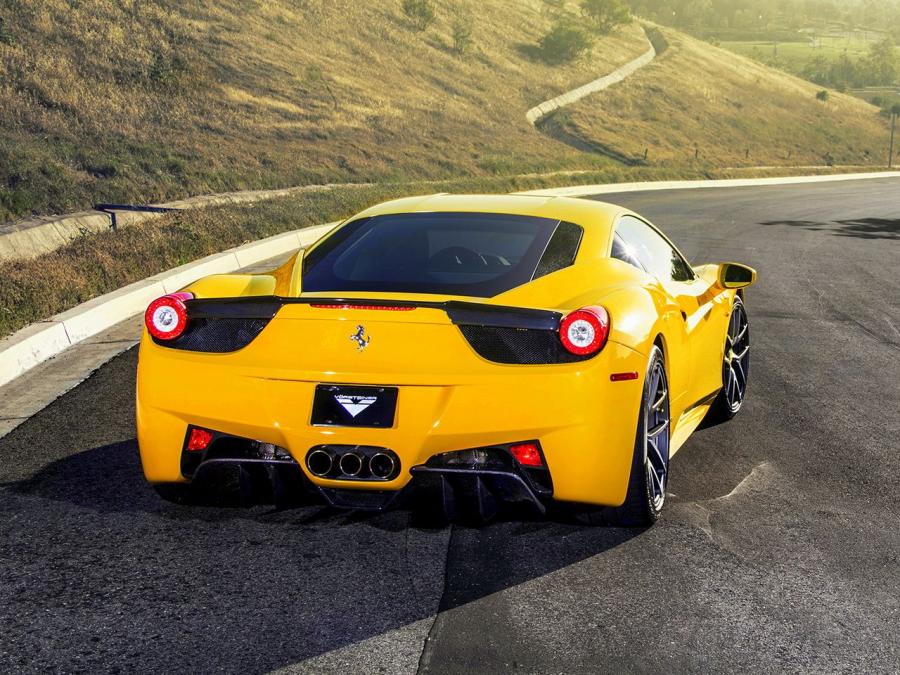  Ferrari 458 Italia VS-130 by Vorsteiner 2012 года  (фото 2 из 14)